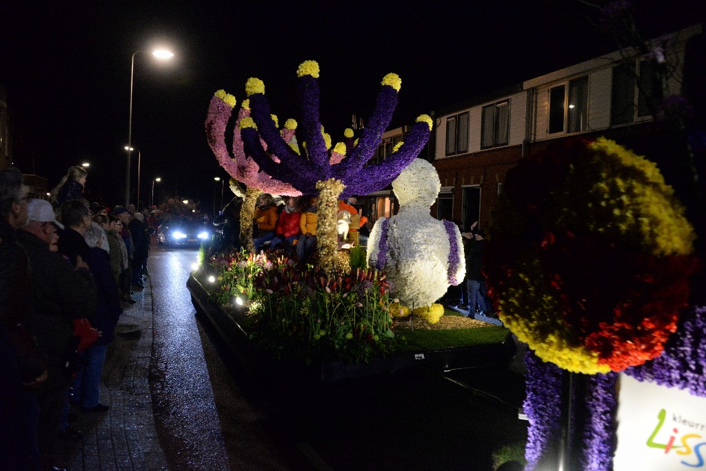 ../Images/Verlicht corso Noordwijkerhout 2019 051.jpg